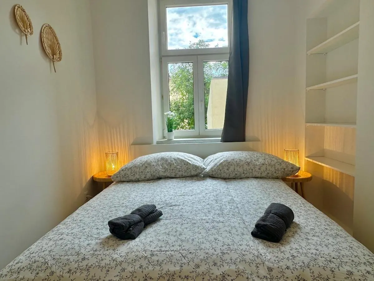 Stylish & Renovated Apartment With Free Parking Vienna